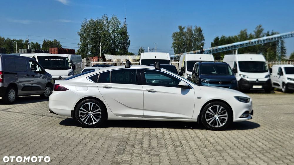 Opel Insignia 1.6 T Innovation S&S - 29