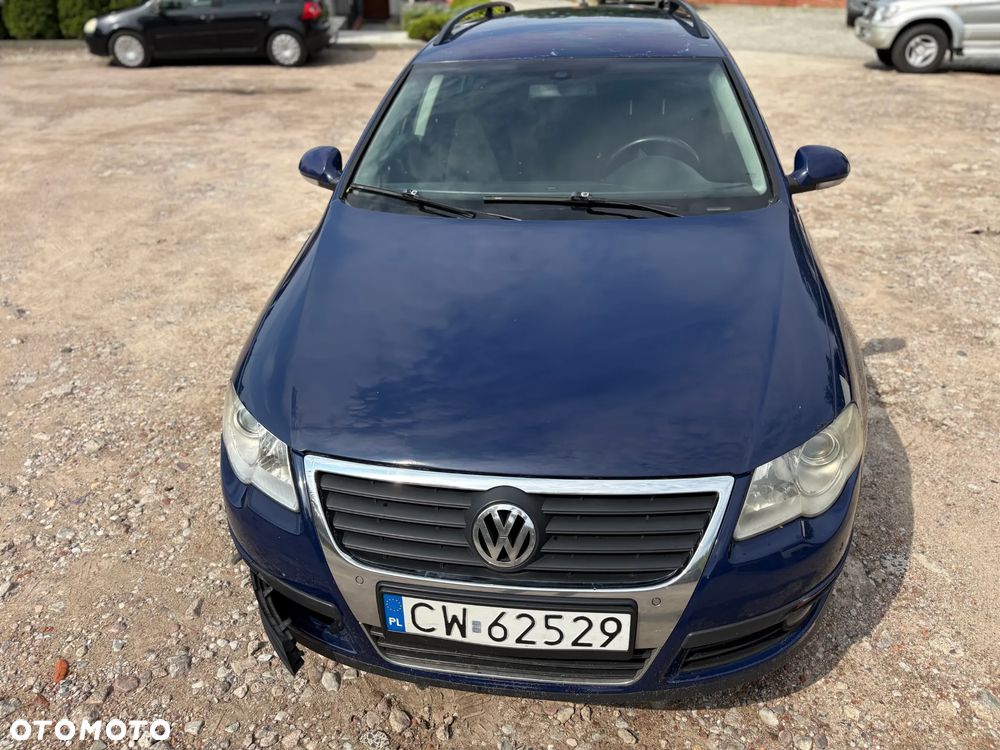 Volkswagen Passat 2.0 TDI Comfortline DSG - 5