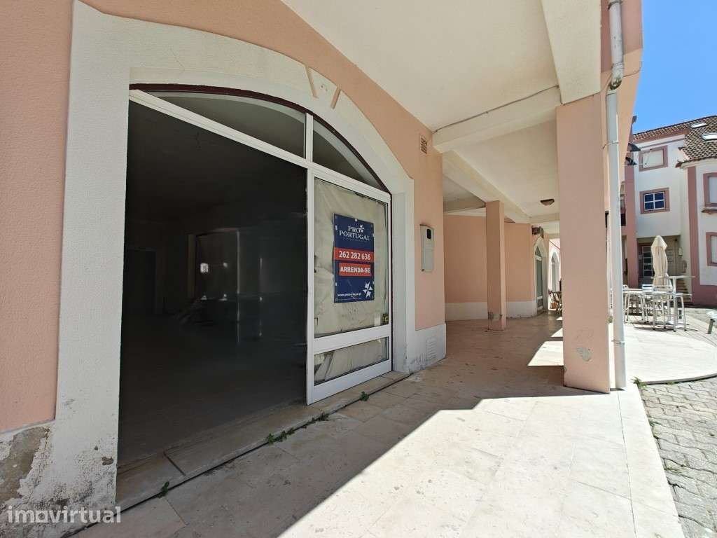 Espaço comercial para arrendamento no Baleal - Grande imagem: 2/13