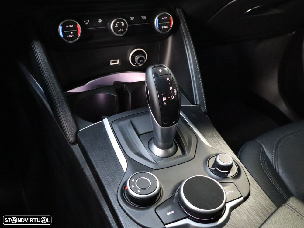 Alfa Romeo Stelvio 2.2 D Super AT8 - 20