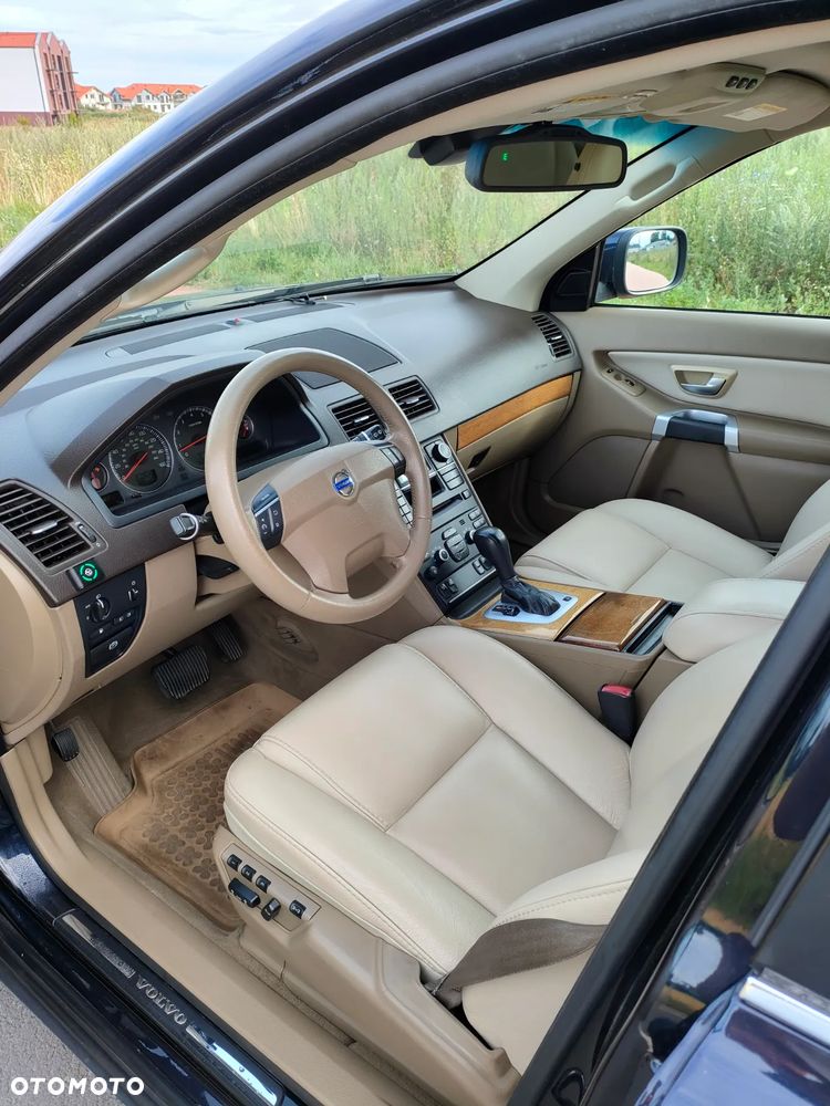 Volvo XC 90 - 2