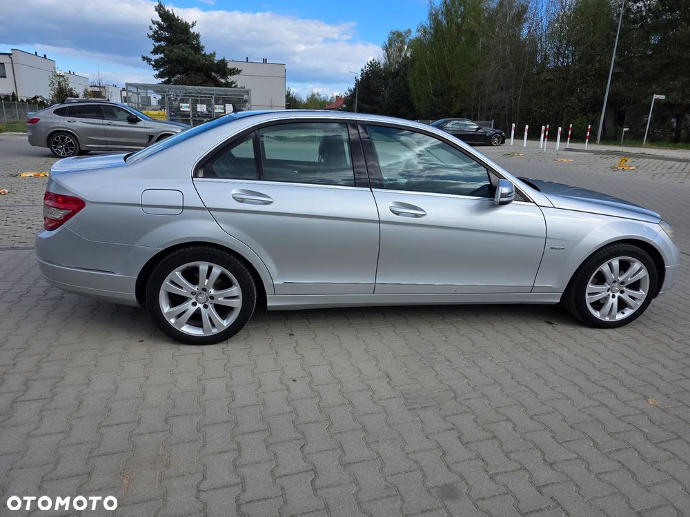 Mercedes-Benz Klasa C 180 K BlueEff Avantgarde - 5