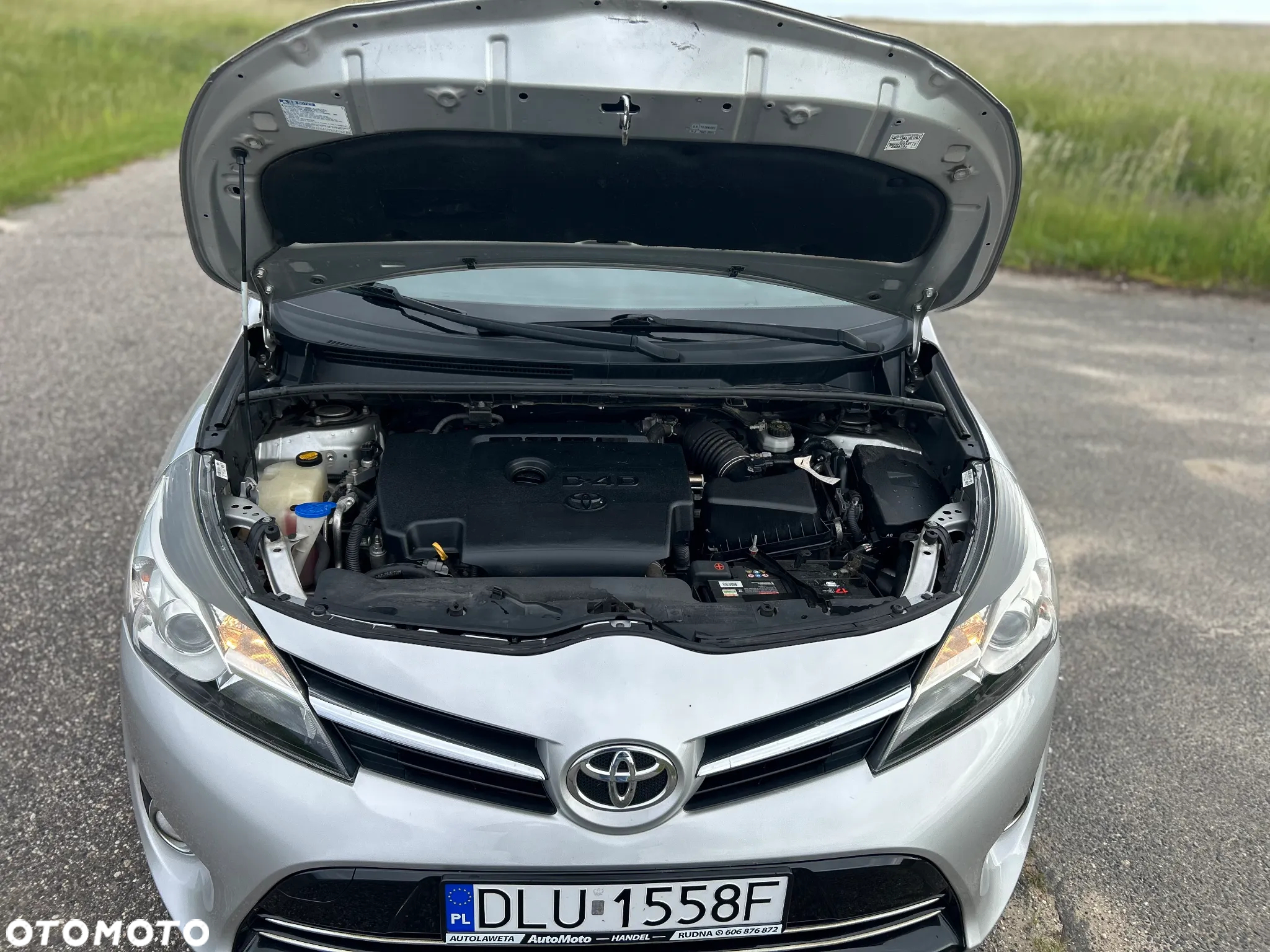 Toyota Verso 2.0 D-4D Sol plus 7os - 12