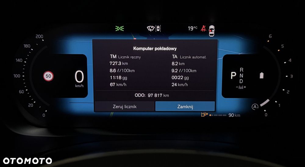 Volvo XC 60 B4 D Plus Dark - 19