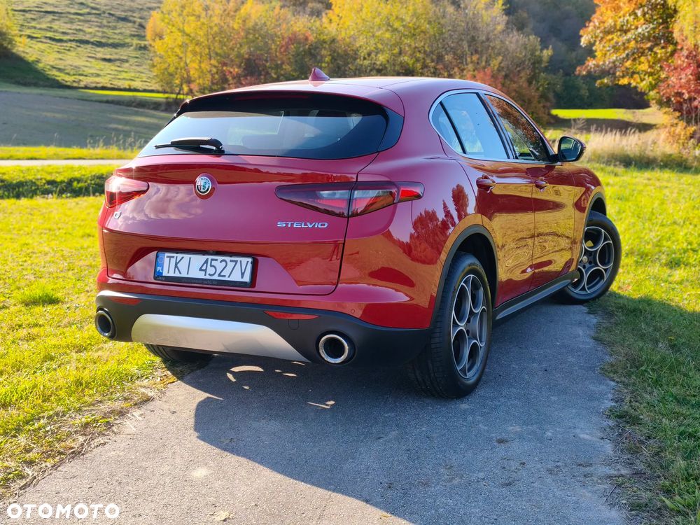 Alfa Romeo Stelvio 2.0 Turbo 16V AT8-Q4 Super - 7