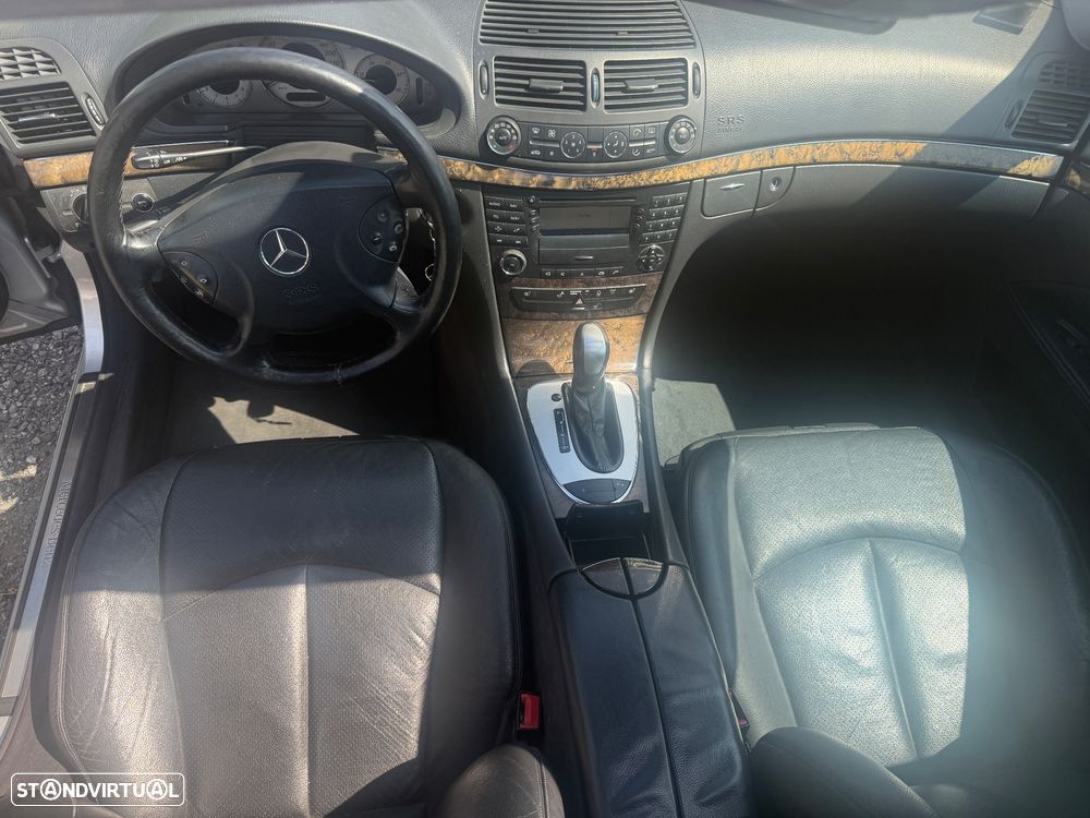 Mercedes-Benz E 220 CDI Auto Avantgarde - 21
