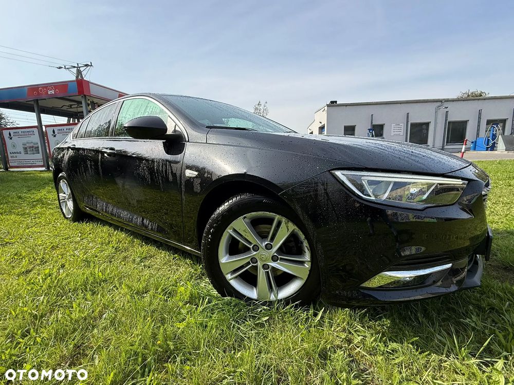 Opel Insignia 1.5 T Innovation S&S - 12