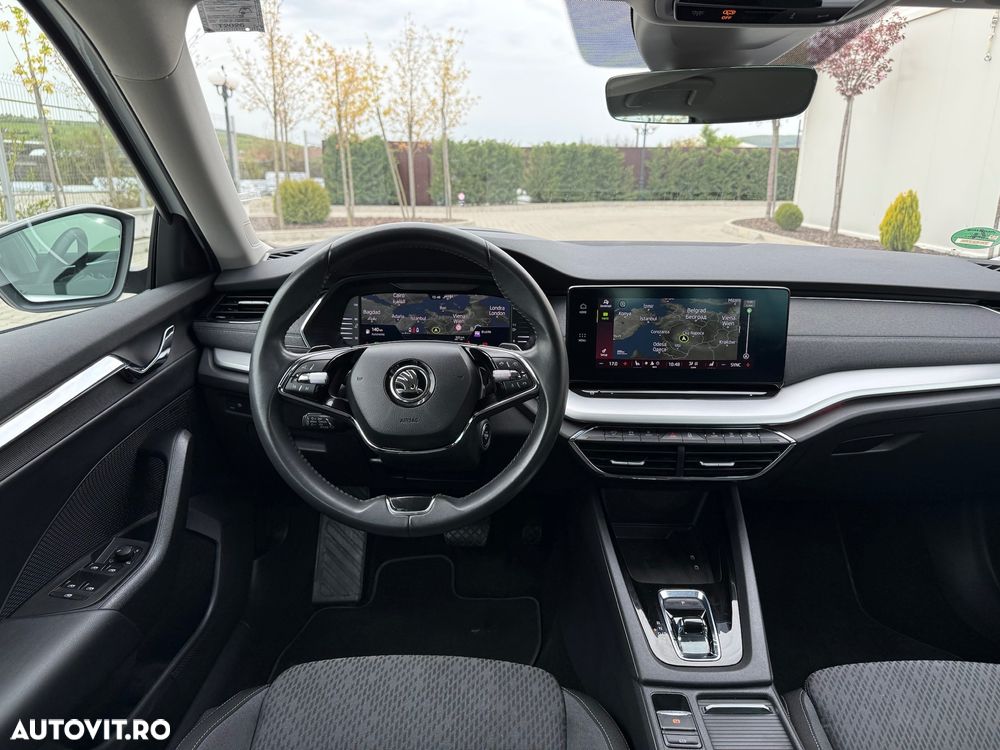 Skoda Octavia 2.0 TDI DSG Premium Edition - 9