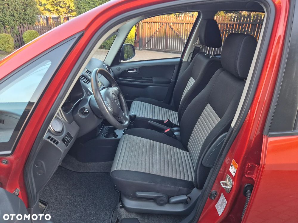 Suzuki SX4 - 14