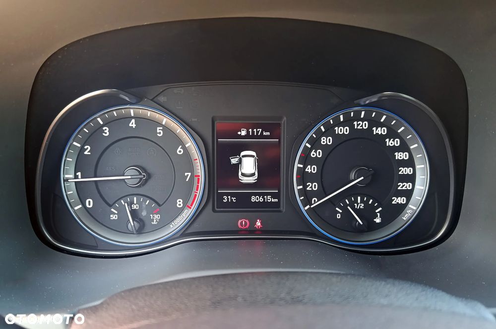 Hyundai Kona - 23