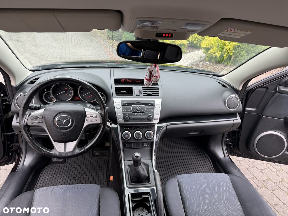 Mazda 6 - 8
