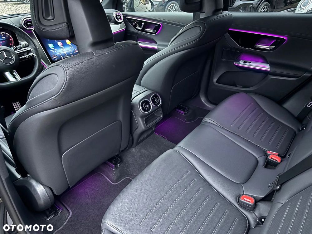 Mercedes-Benz GLC 220 d mHEV 4-Matic AMG Line - 11