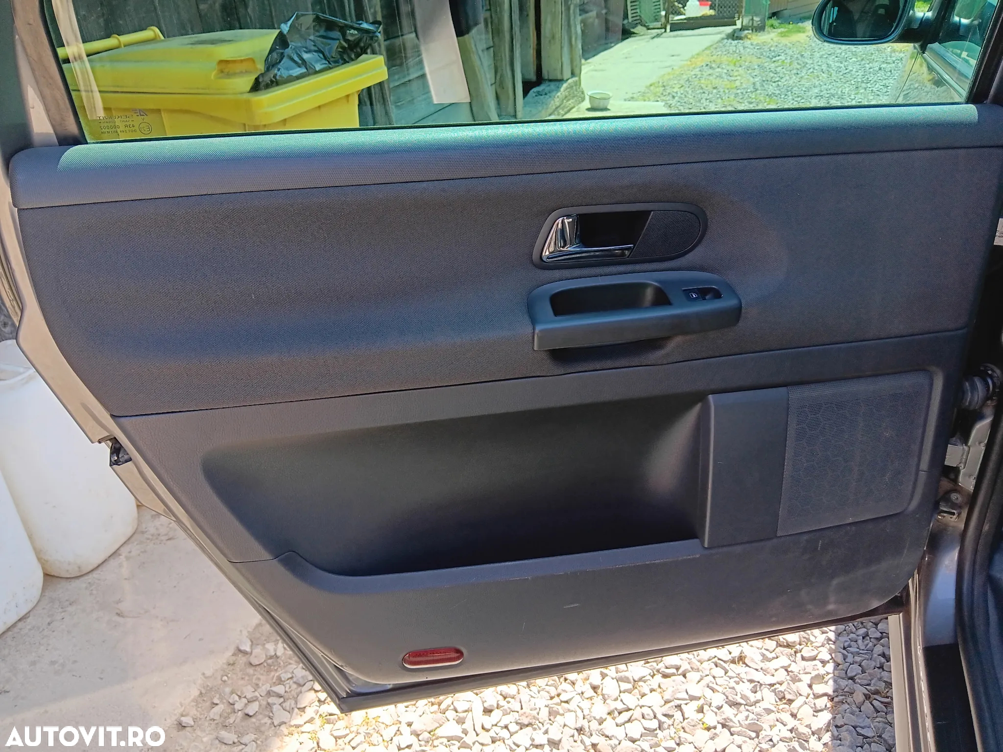 Volkswagen Sharan 2.0 TDI Comfortline - 11