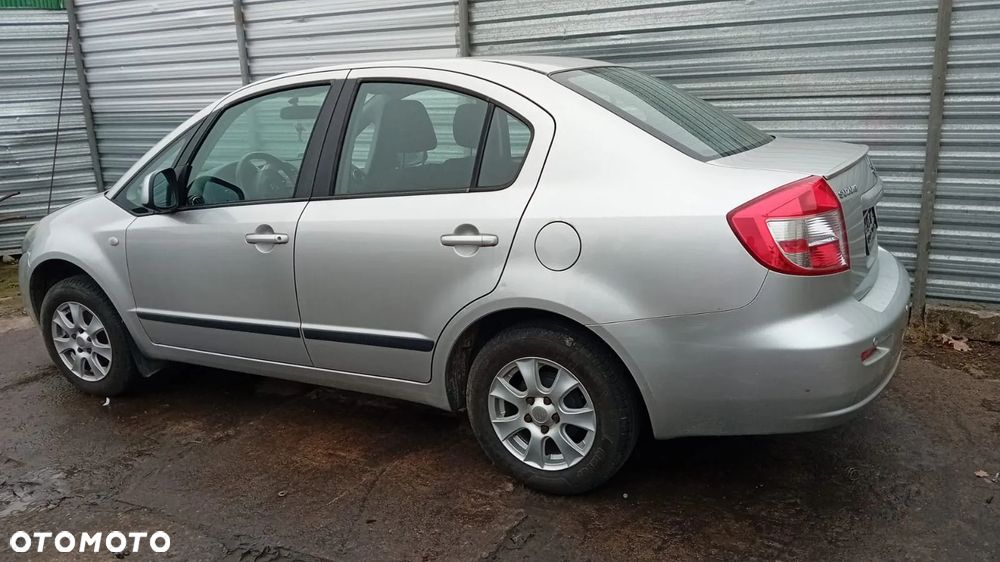 TYLKO CZĘŚCI Suzuki SX4 I 1.6 VVT 16V M16A 79kW 107KM SEDAN 06-09 lakier z2s - 5