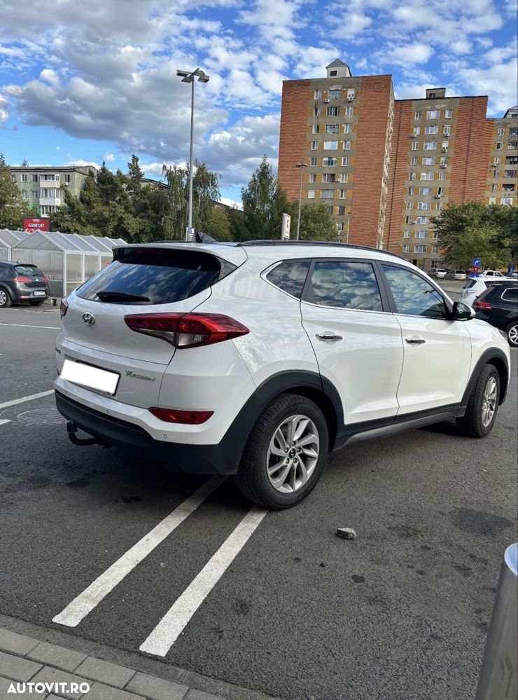 Hyundai Tucson - 4