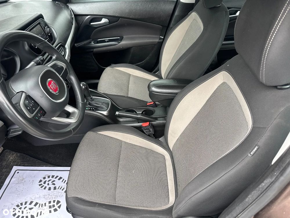 Fiat Tipo 1.6 E-Torq 16v Easy - 18