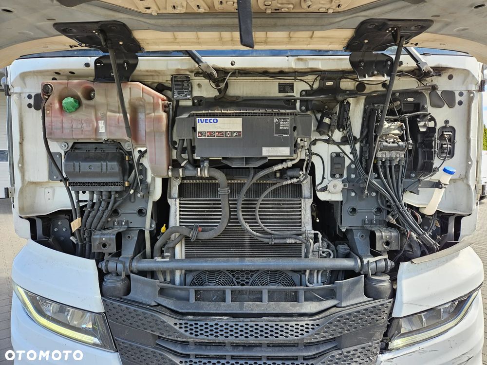 Iveco S-WAY 490KM - 4