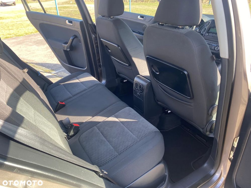 Volkswagen Golf Plus 1.4 TSI DSG Team - 11