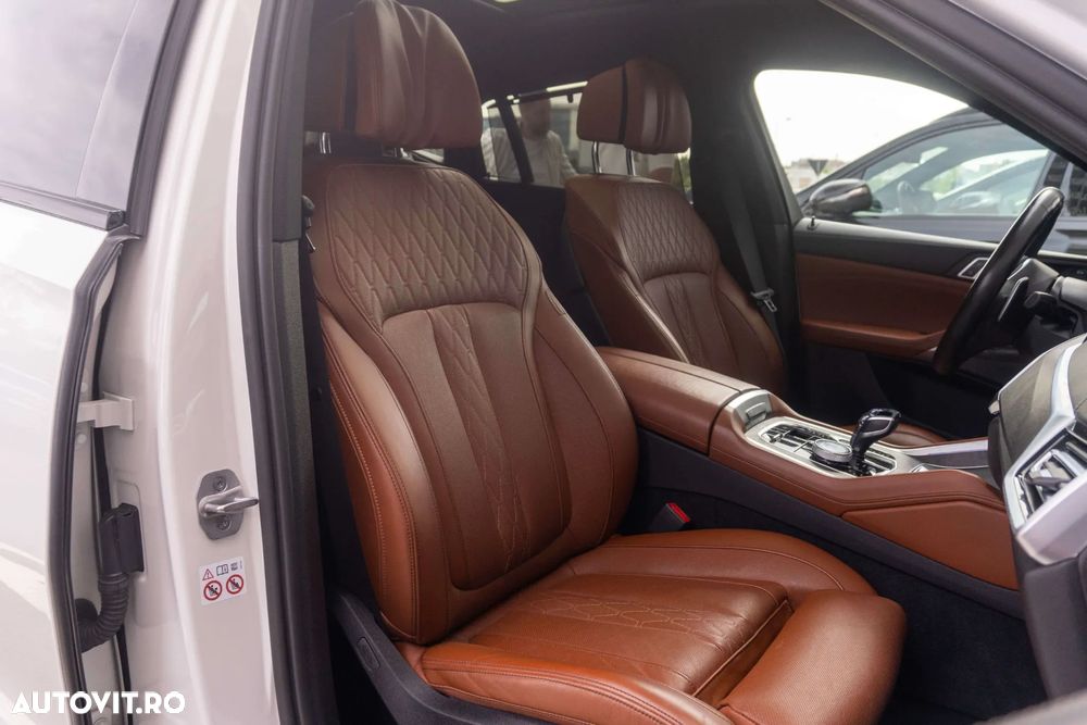 BMW X6 xDrive30d AT MHEV - 32