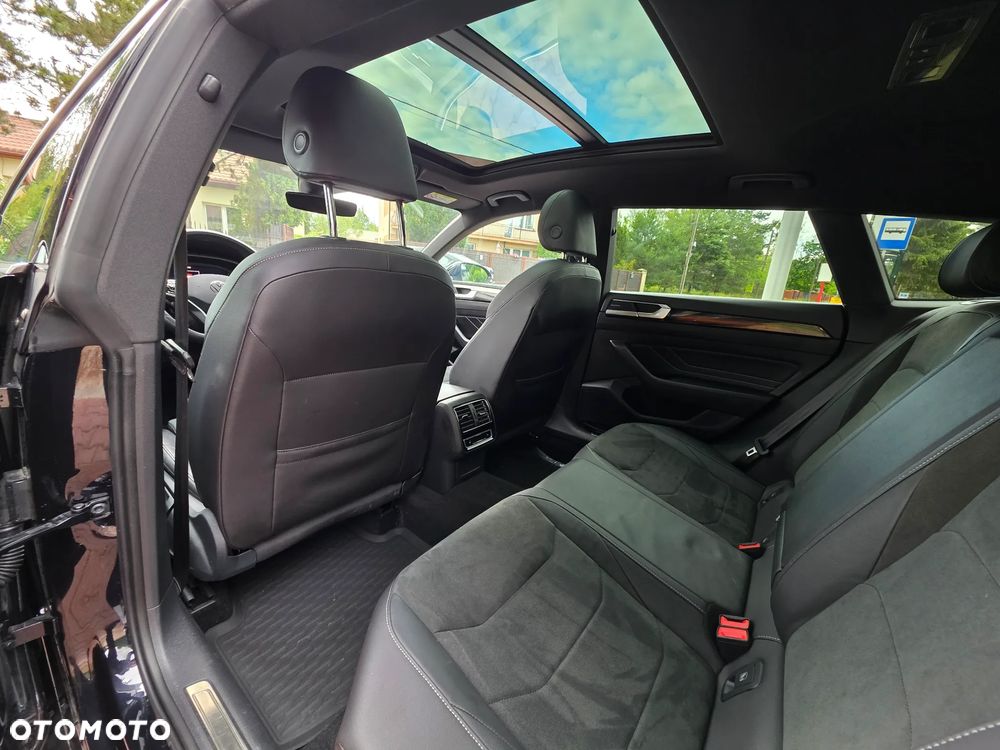 Volkswagen Arteon 2.0 TDI R-Line DSG - 22