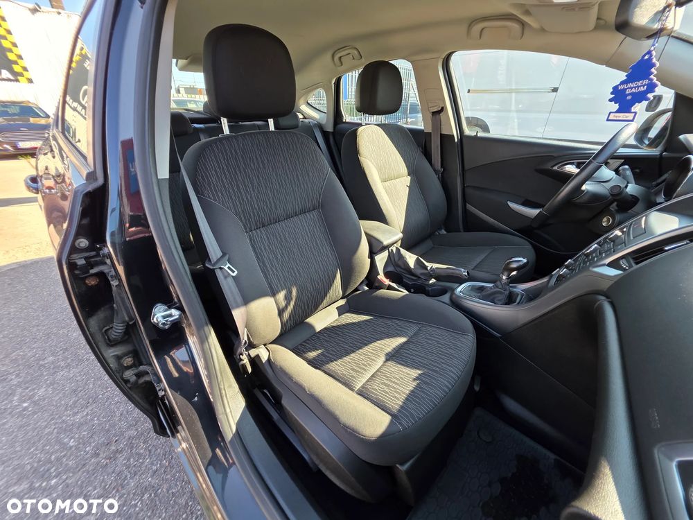 Opel Astra 1.7 CDTI Essentia - 23