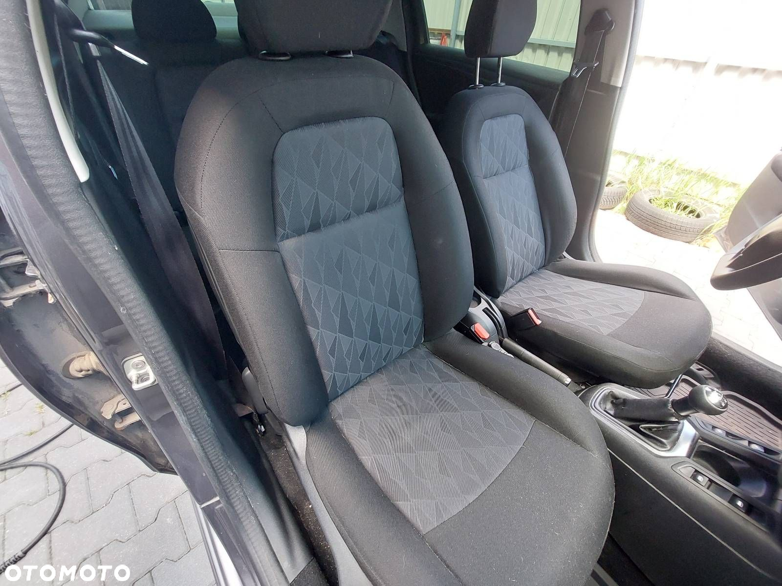 FOTELE KOMPLET LEWY PRAWY KANAPA TYŁ + BOCZKI CITROEN C-ELYSEE II - 2