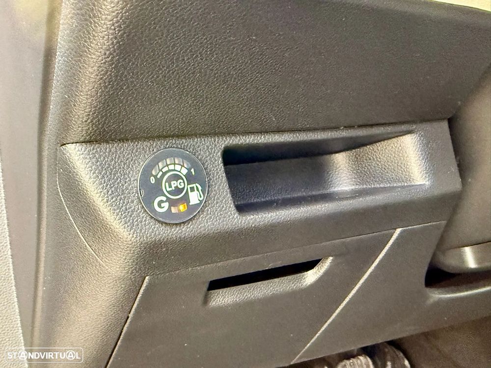 Renault Clio 1.0 TCe Evolution Bi-Fuel - 4