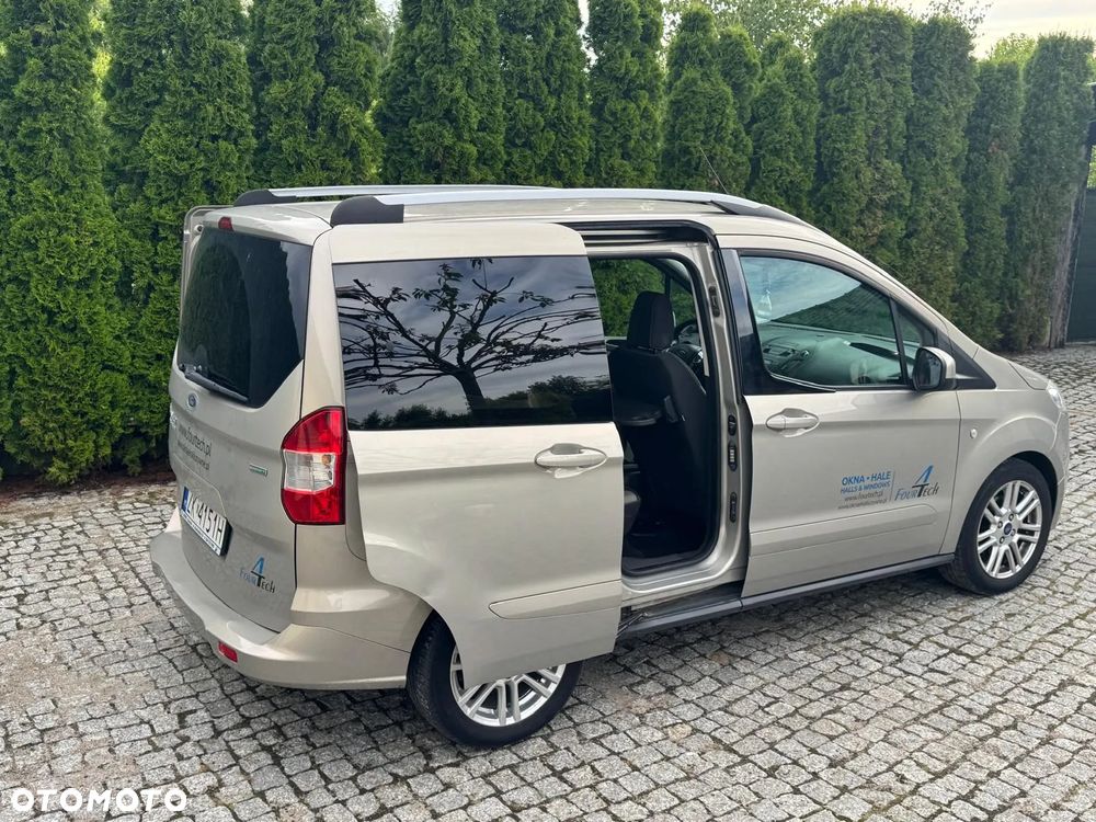 Ford Tourneo Courier - 6