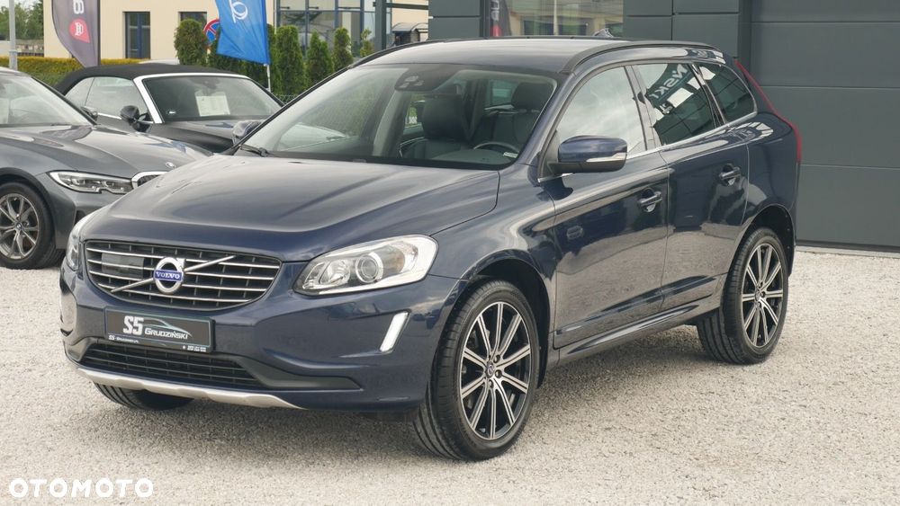 Volvo XC 60 - 4