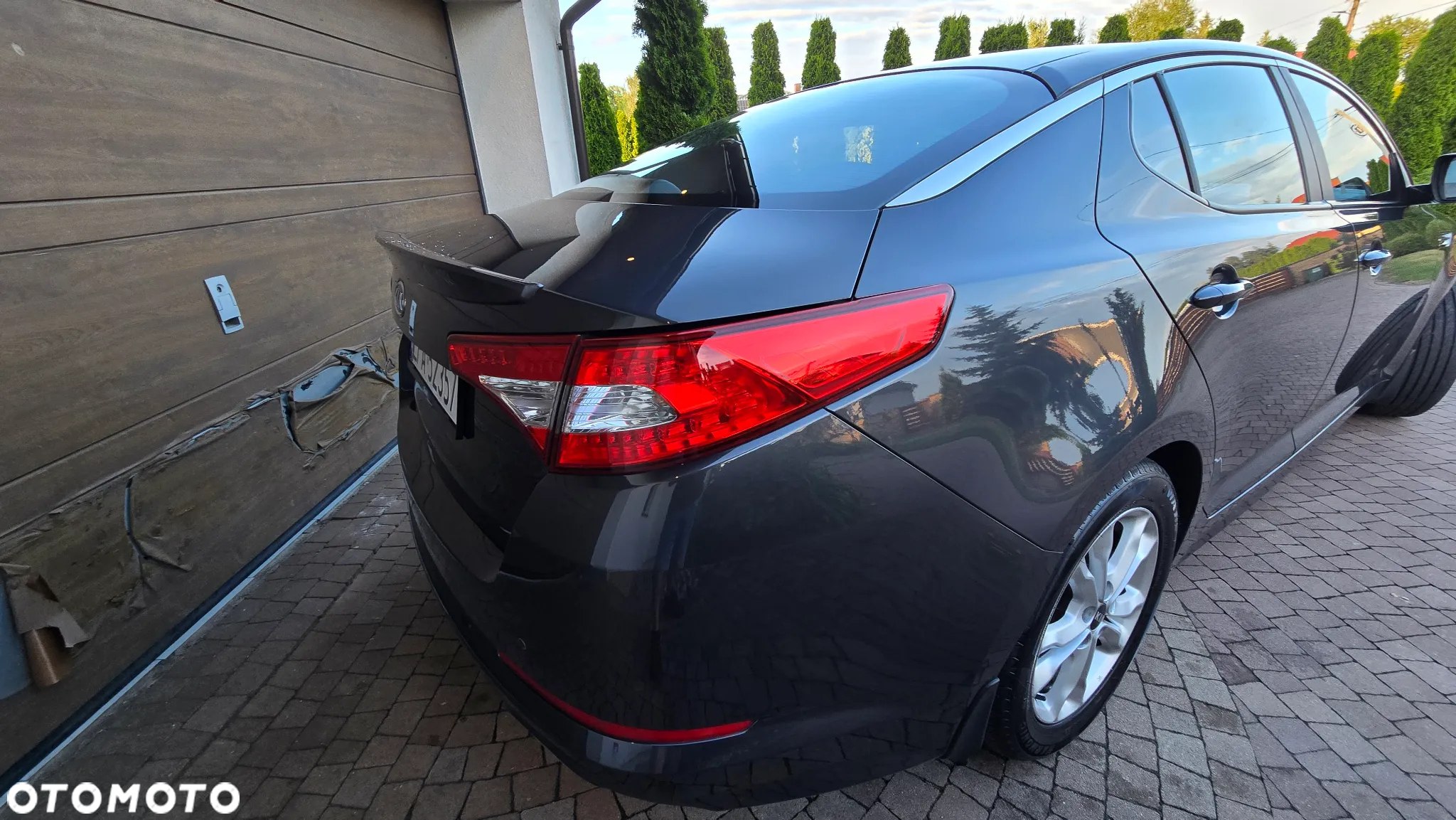 Kia Optima - 17