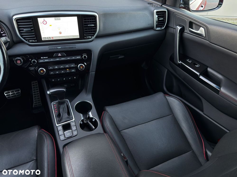 Kia Sportage 2.0 CRDI AWD Eco-Dynamics+ (48V M-H) GT LINE - 9