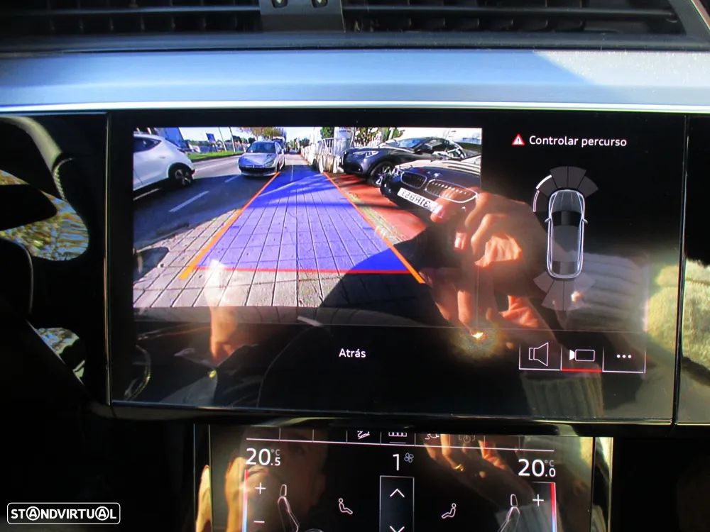 Audi Q8 e-Tron Sportback 50 quattro S line - 18