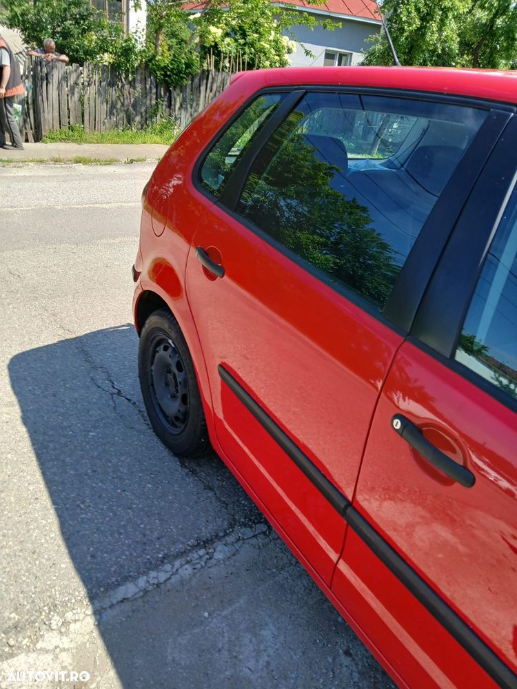 Volkswagen Polo 1.2 Comfortline - 2