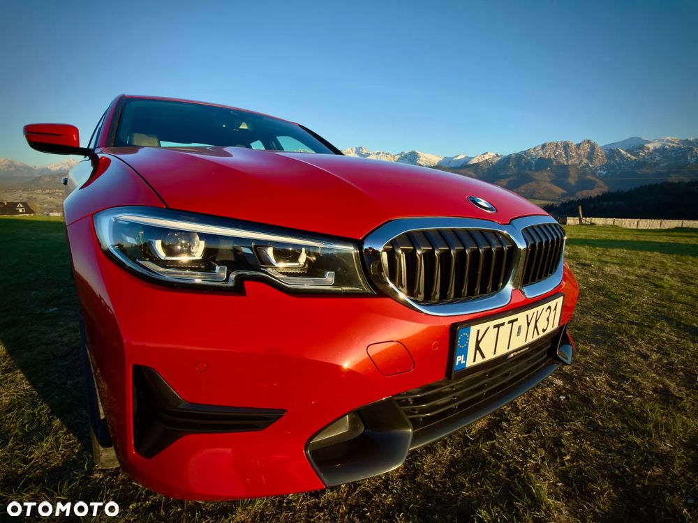 BMW Seria 3 330i M Sport - 24