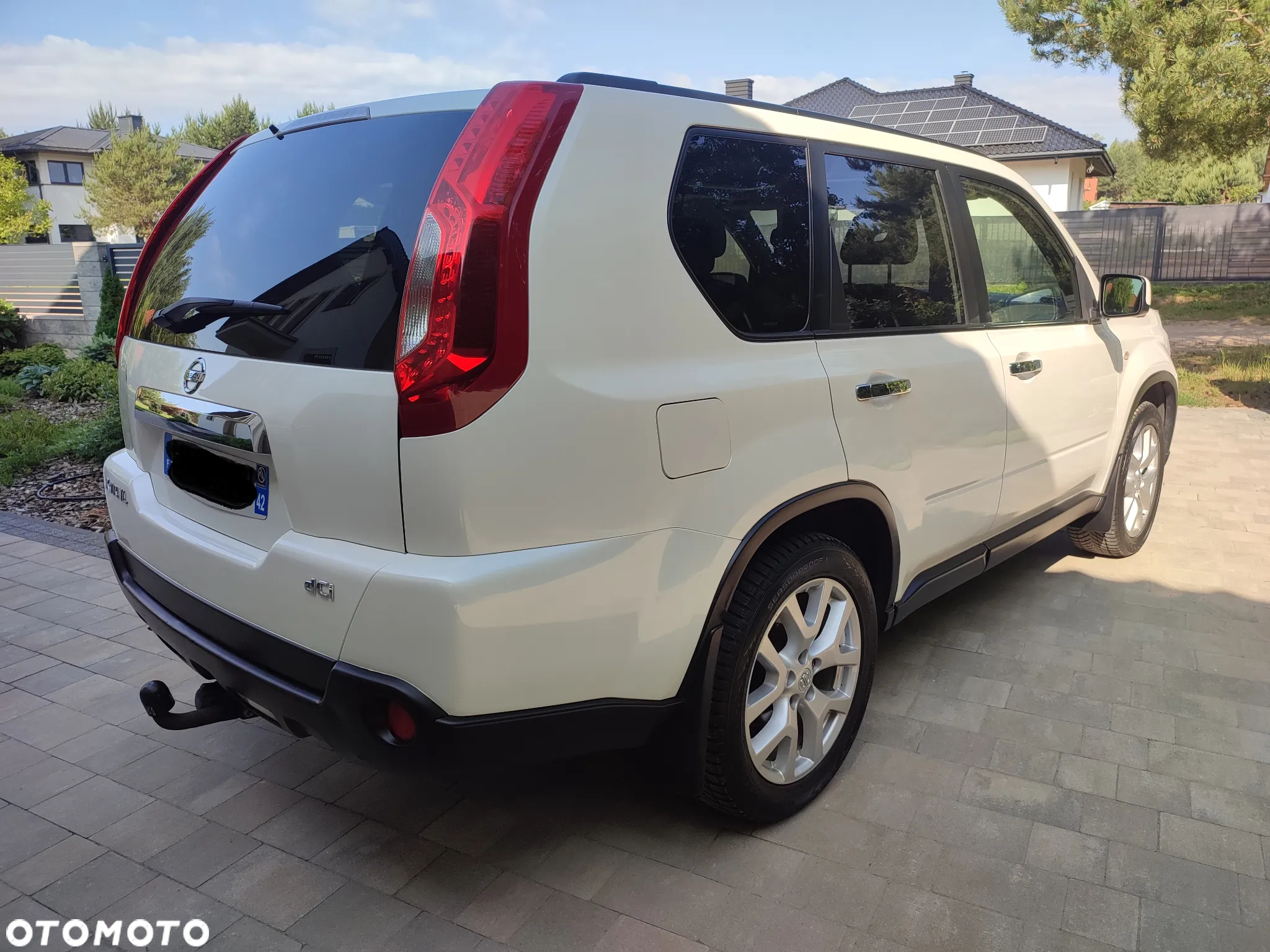 Nissan X-Trail 2.0 dCi 4x4 DPF Platinum - 14