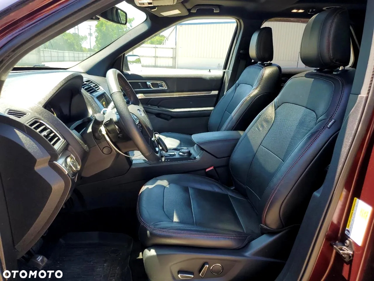 Ford Explorer EcoBoost Plug-in Hybrid ST-LINE - 8