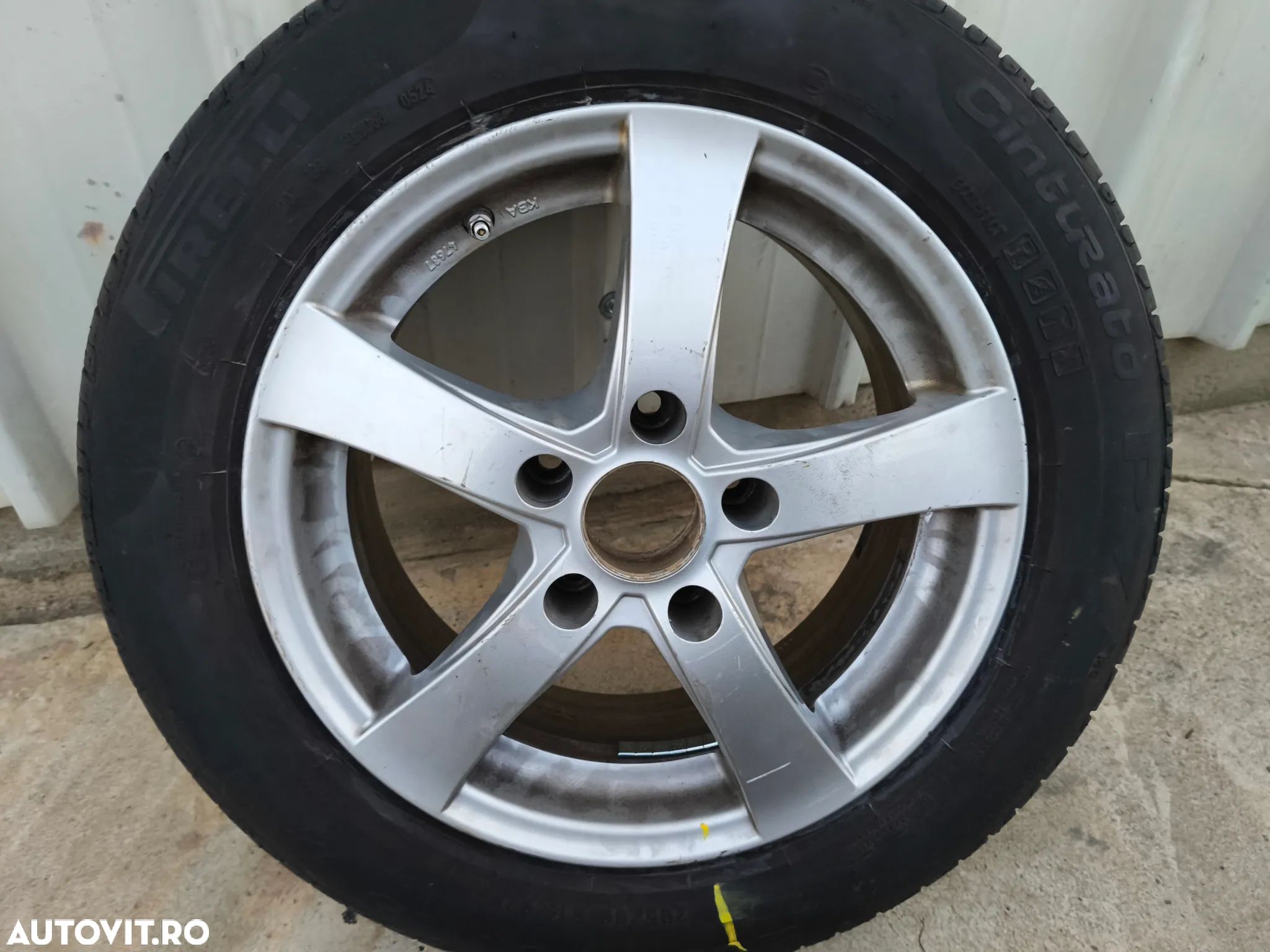 Jante BMW Dezent R16 - 1