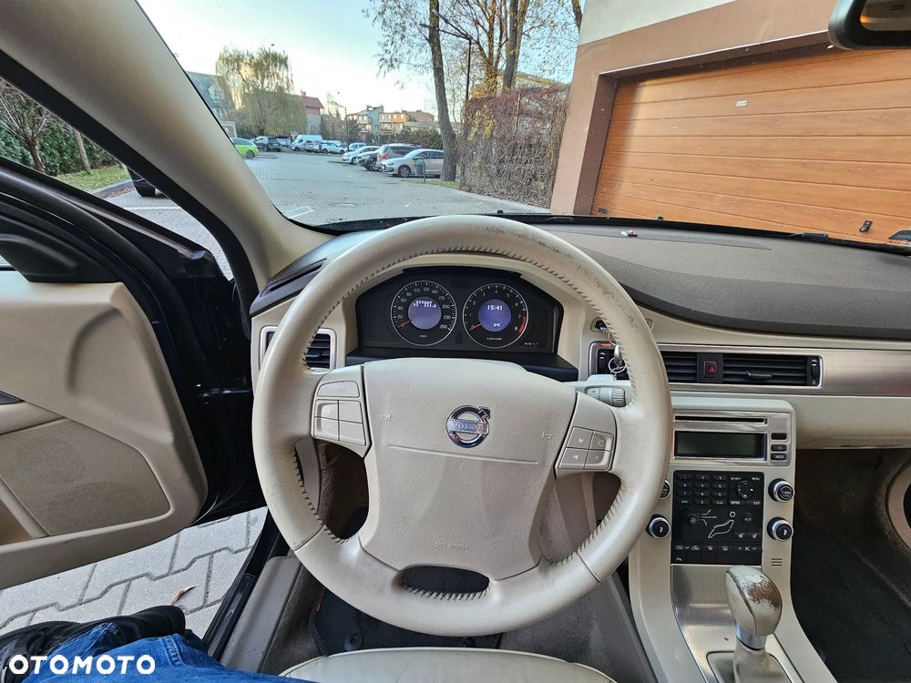 Volvo V70 2.0 Summum - 5