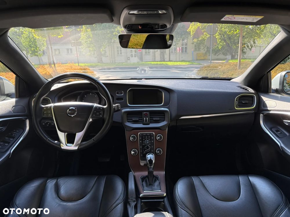 Volvo V40 D2 Drive-E Inscription - 9