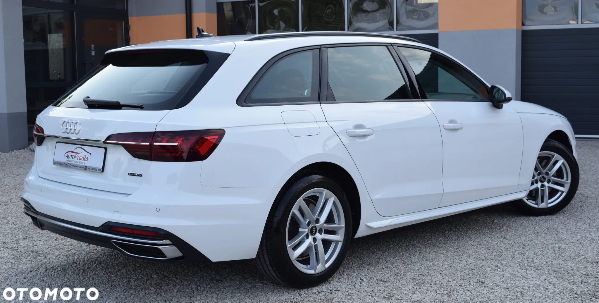 Audi A4 Avant 40 TDI quattro S tronic S line - 13