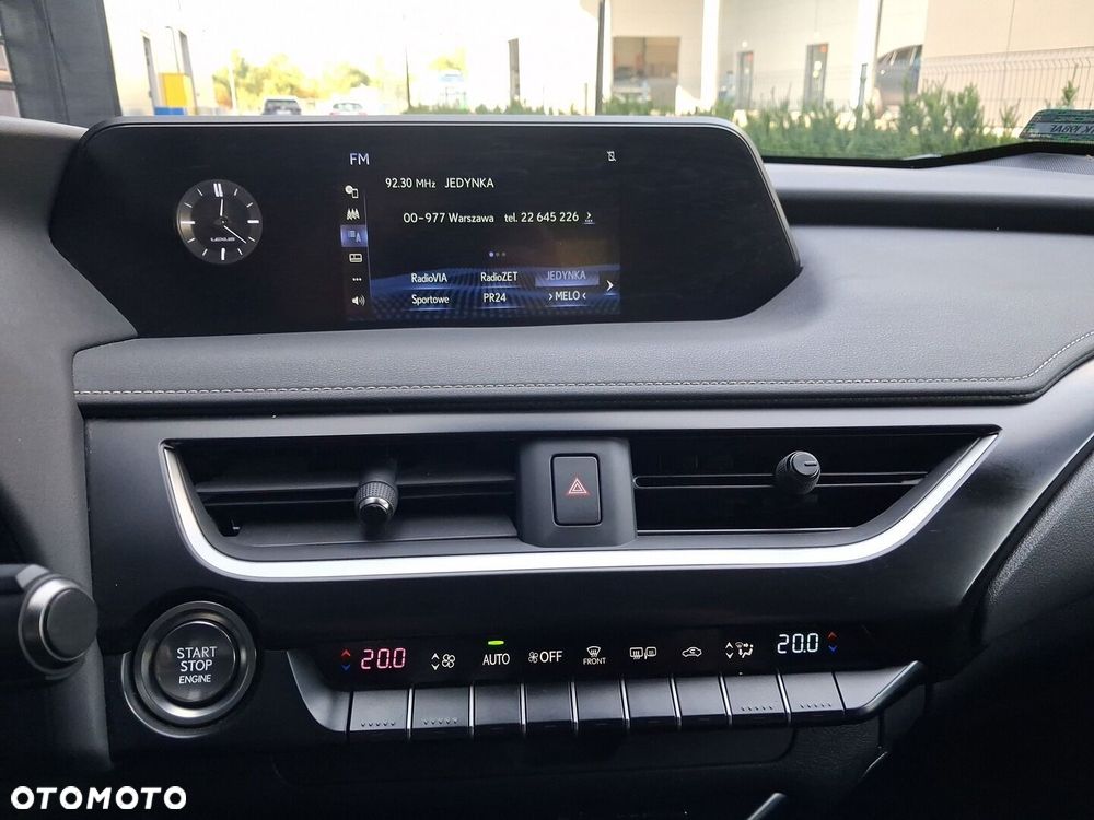 Lexus UX 200 GPF Business Edition 2WD - 18