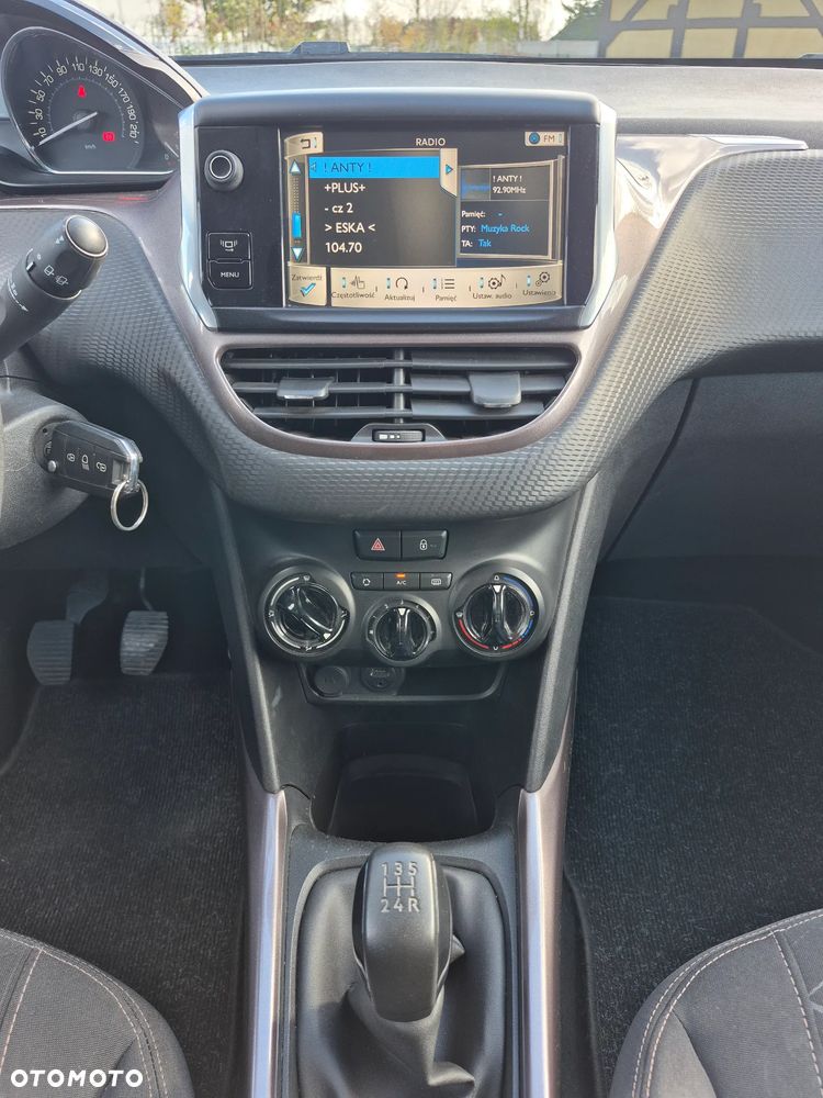 Peugeot 2008 120 VTI Active - 17