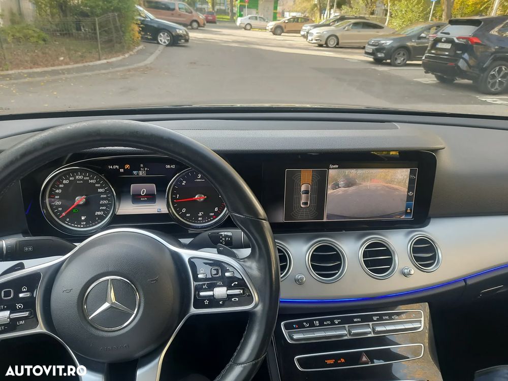 Mercedes-Benz E 200 d T 9G-TRONIC Avantgarde - 12