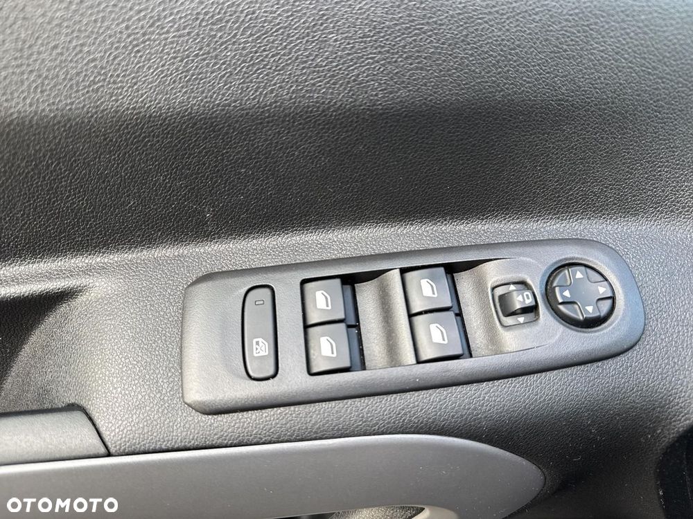 Toyota Proace City Verso 1.5 D-4D Family - 14