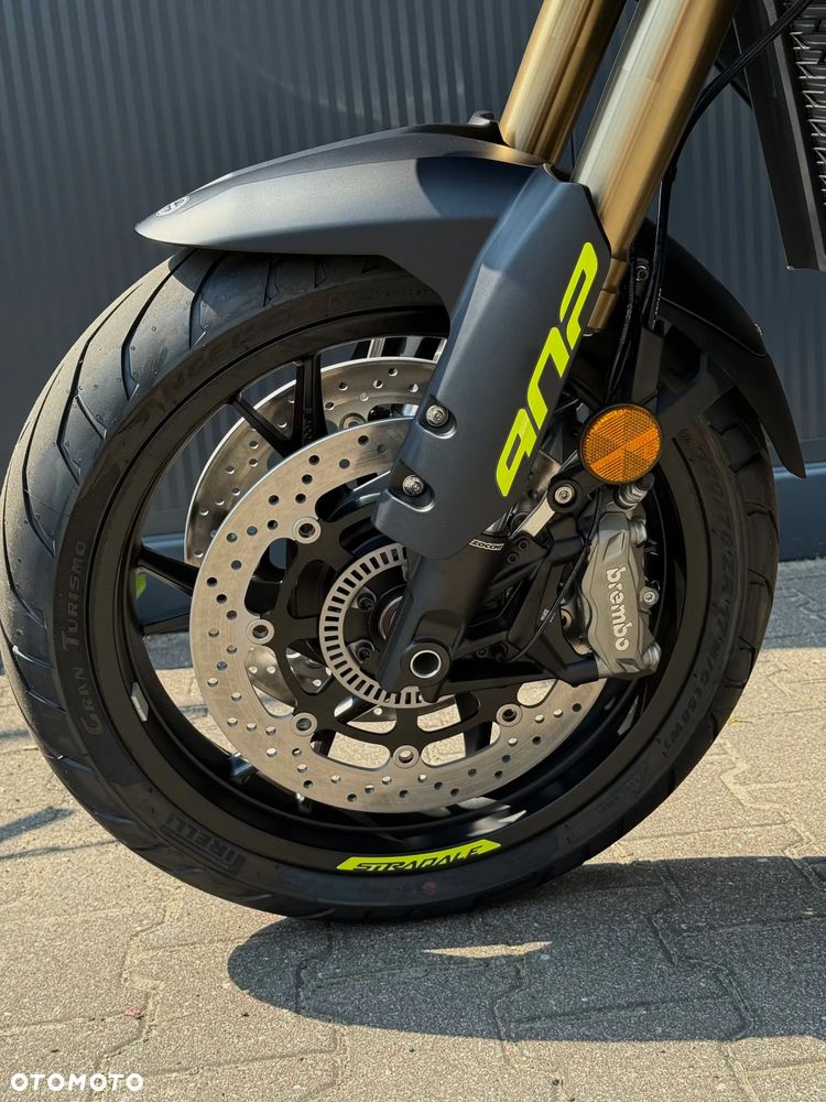 Benelli Inny - 10