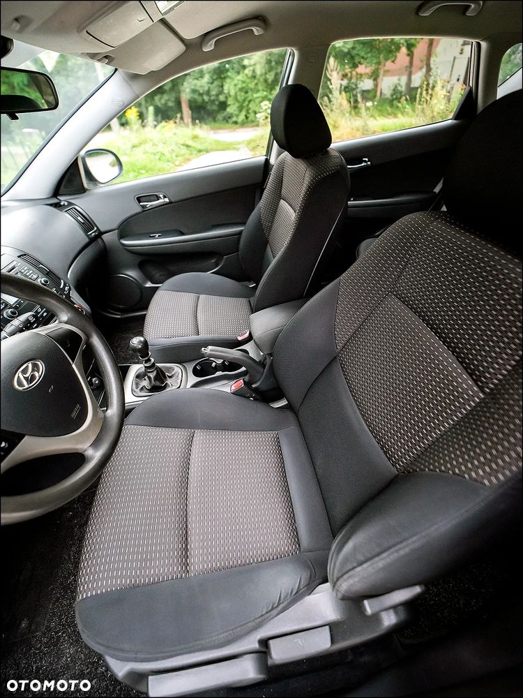Hyundai i30 - 32