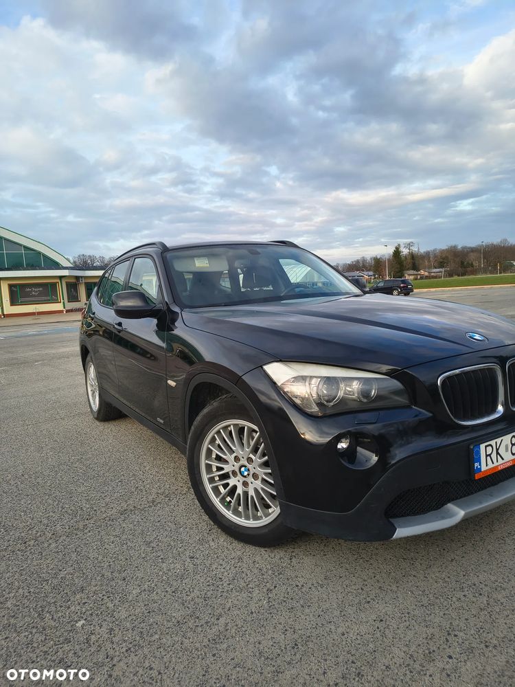 BMW X1 xDrive18d - 1