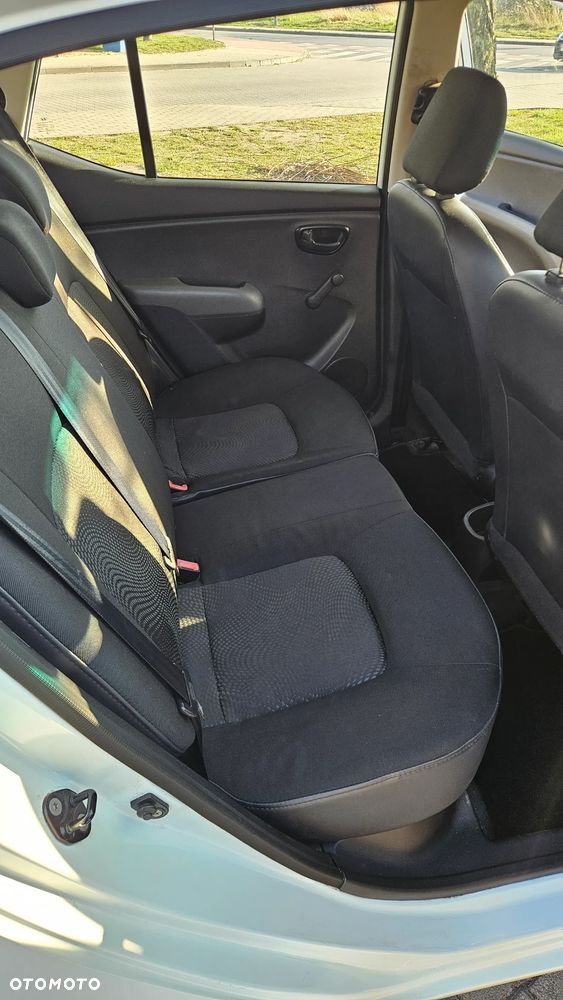 Hyundai i10 - 4
