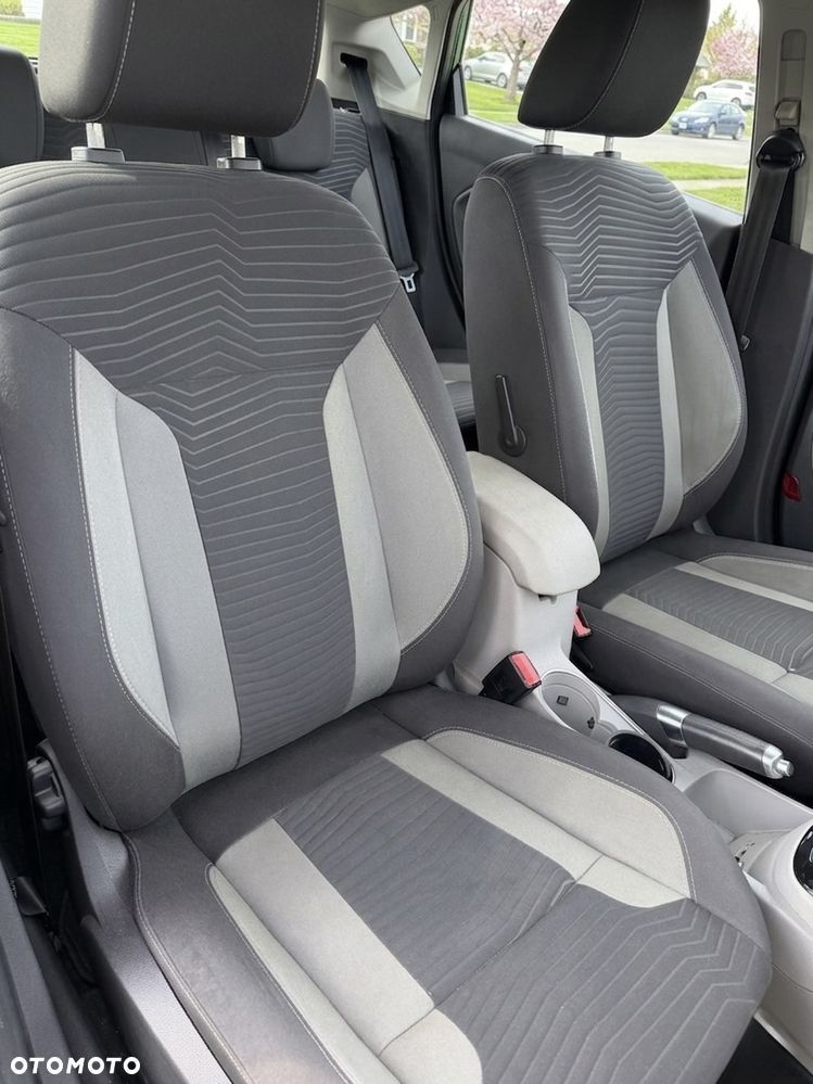 Ford Fiesta 1.0 EcoBoost Titanium - 5