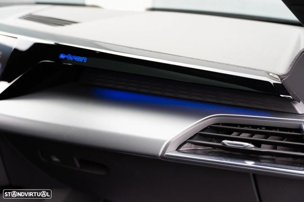 Audi e-tron GT quattro - 56